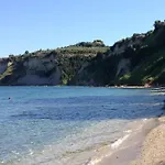 Private Pool By The Sea With Private Garden For Private Use *