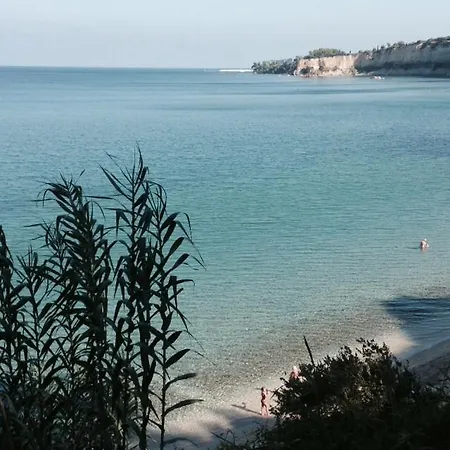 Nyaraló Private Pool By The Sea With Private Garden For Private Use