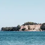 Private Pool By The Sea With Private Garden For Private Use *