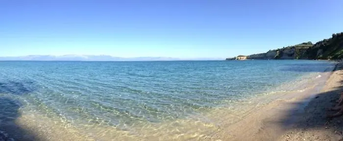 Vakantiehuis Private Pool By The Sea With Private Garden For Private Use