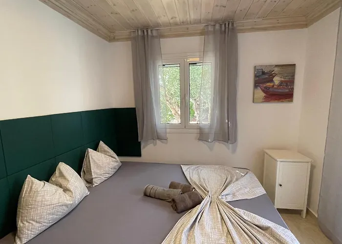 Private Pool By The Sea With Private Garden For Private Use Feriehus Koróni