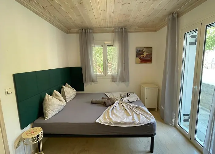 Vakantiehuis Private Pool By The Sea With Private Garden For Private Use