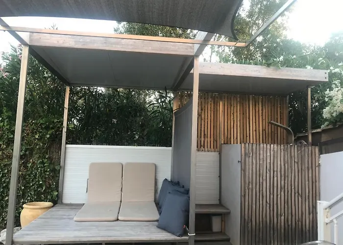 Private Pool By The Sea With Private Garden For Private Use Feriehus *