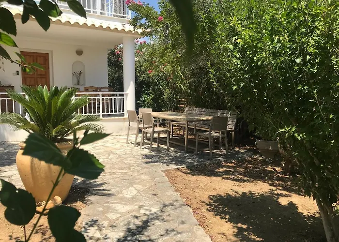 Private Pool By The Sea With Private Garden For Private Use *