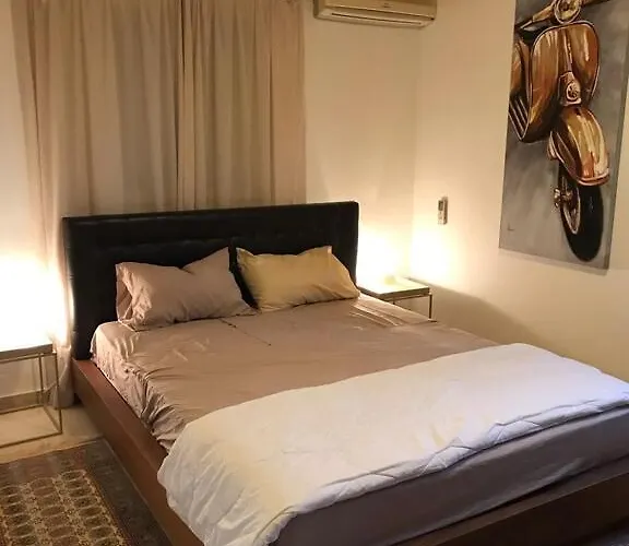 Private Pool By The Sea With Private Garden For Private Use Feriehus Koróni